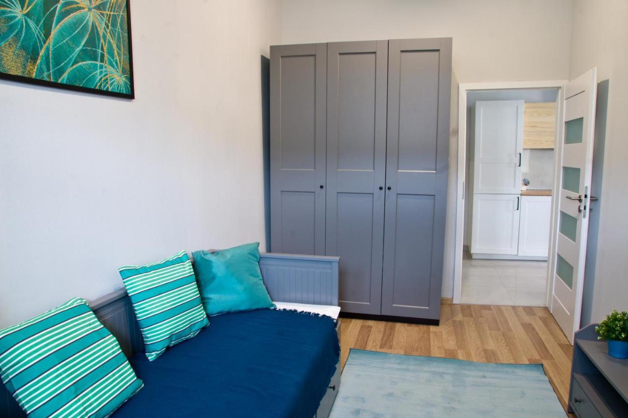Apartament Turkusowy Swietoduska 12 Lublin Buitenkant foto