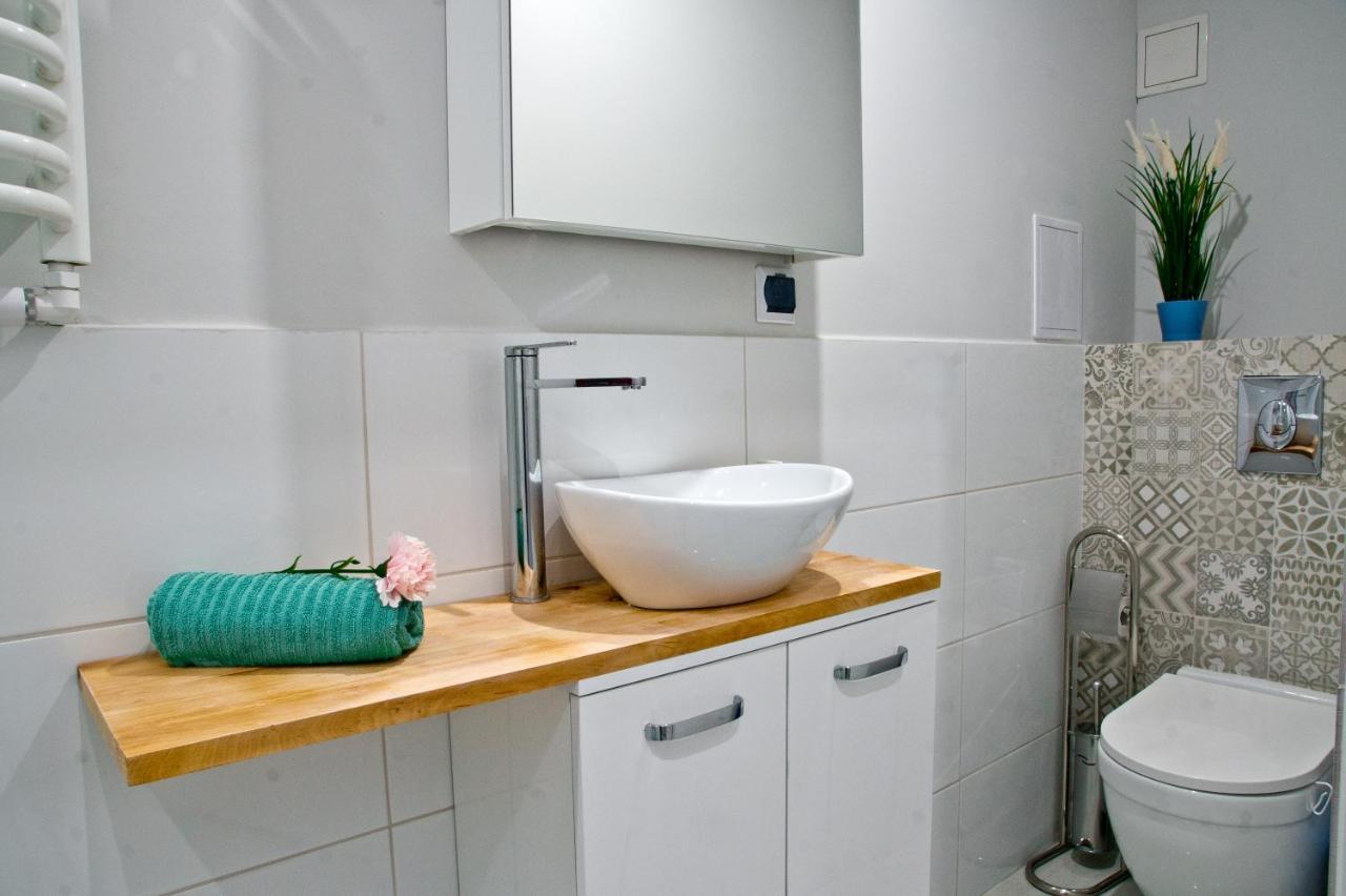 Apartament Turkusowy Swietoduska 12 Lublin Buitenkant foto